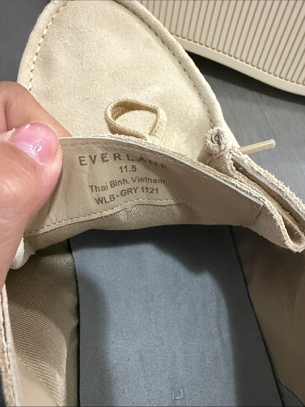 NEW Everlane Mens Pebble Suede The Desert Boot Lightweight White Sole Size 11.5